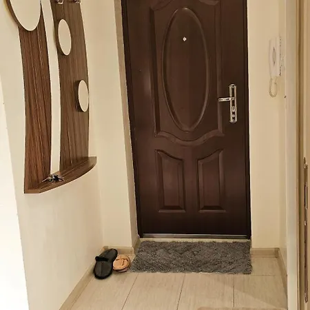 литов Apartment